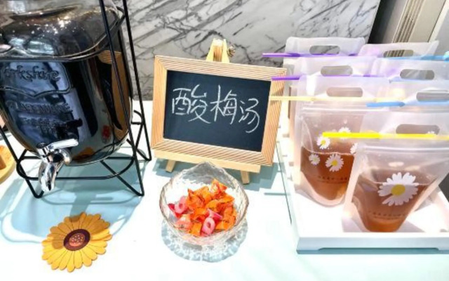 Apple Hotel（ZhengZhou East Railway Station Mixc Shopping Center）