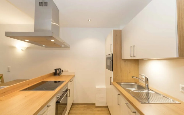 Lovely Apartment on a Farm in Radstadt