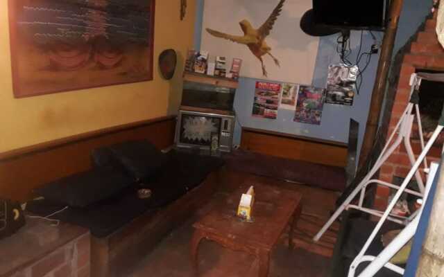 Blue House Backpacker Hostel