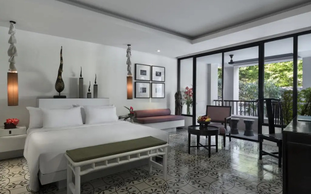 Manathai Hotel