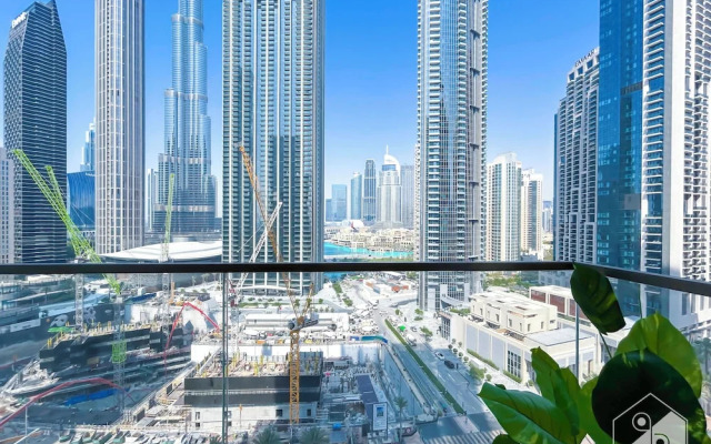 Exclusive Burj Crown 4b Balcony Burj Khalifa View