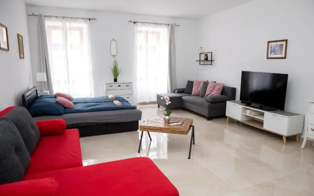 Kossuth Apartmanház