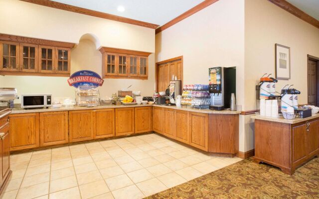 Comfort Inn & Suites Tempe Phoenix Sky Harbor Airport