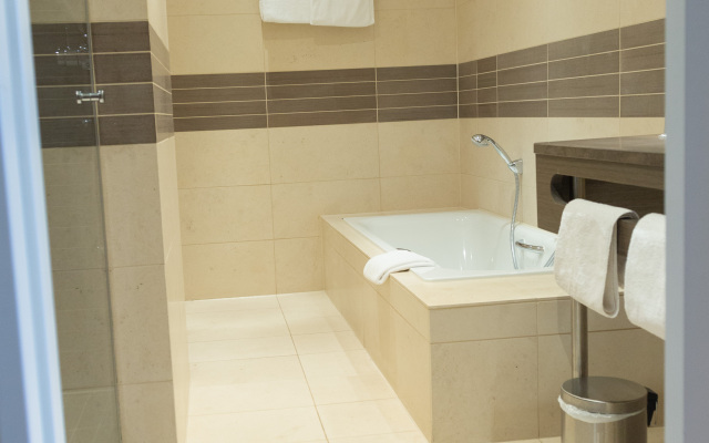 Das Ebertor Hotel & Hostel