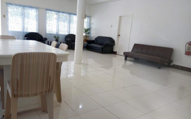 Luna Oslob Extension House
