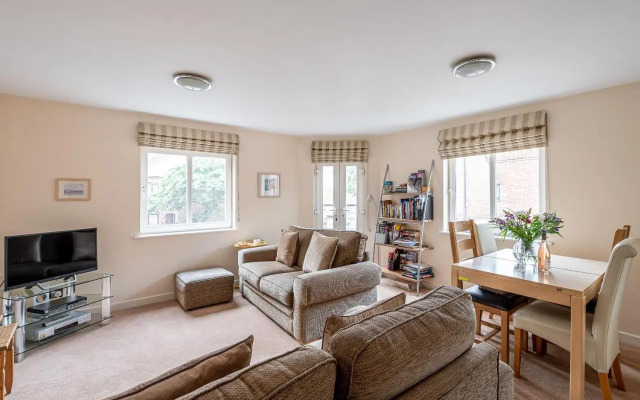 4 Crambeck Court