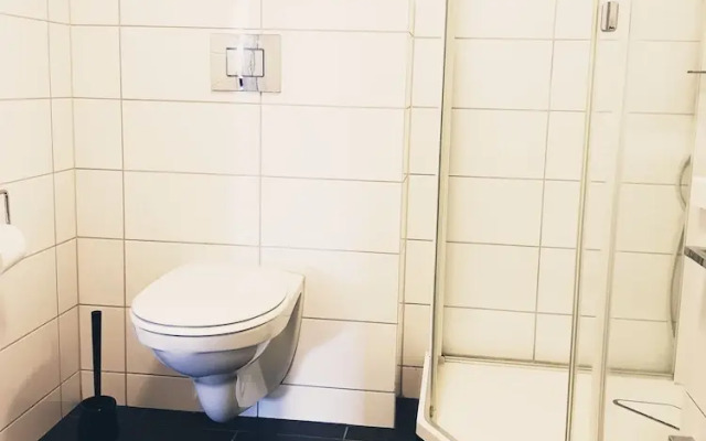 StayPlus Central Apartment With Garden