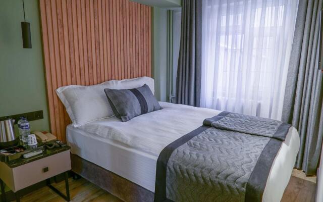 Polek Hotel