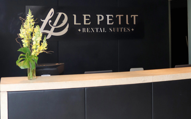 Le Petit Suites