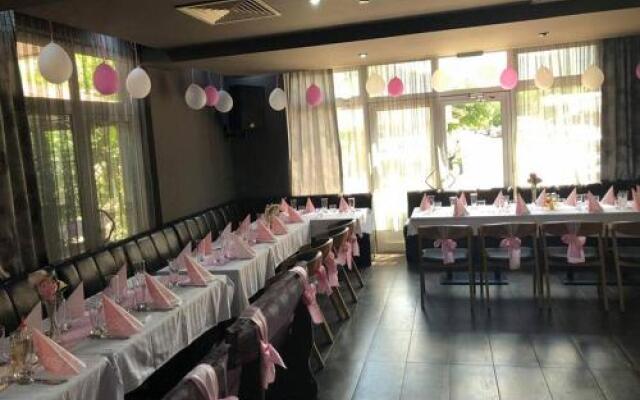 Vival Hotel