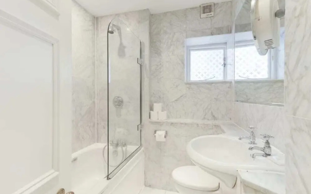 Modern 1bed in Sloane Square, Central London