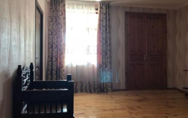 Eliso'S Guesthouse