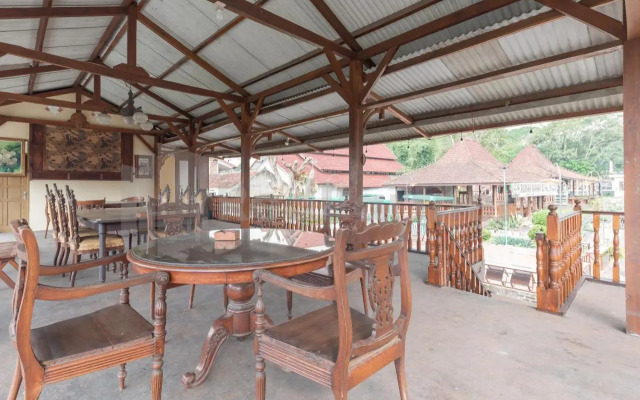 OYO 211 Seruni Residence