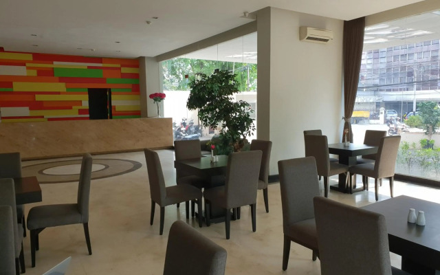 N3 Hotel Zainul Arifin