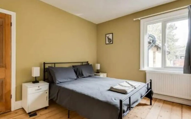Summertown 4-br Family Home - Bright Spacious