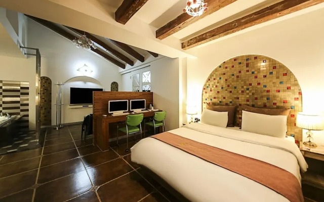 Dubai Hotel