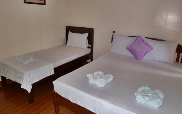 Dayunan Puerto Princesa Tourist Inn