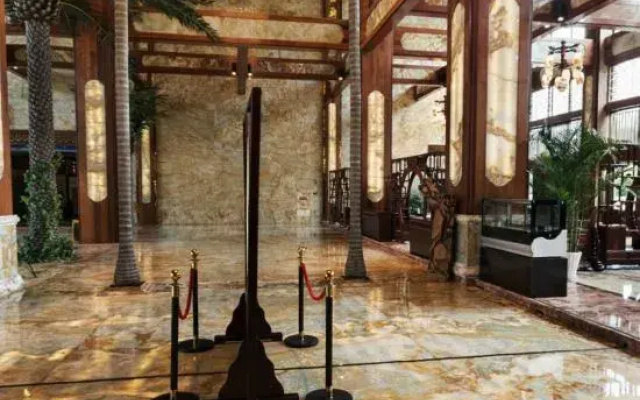 Donggu Lake Xiangshan New Century Hotel