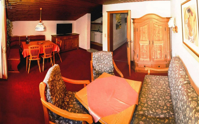 ALMHOF KITZLODGE *** Zimmer Suiten Apartments