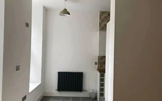 City Centre Duplex Sleeps 4 H55
