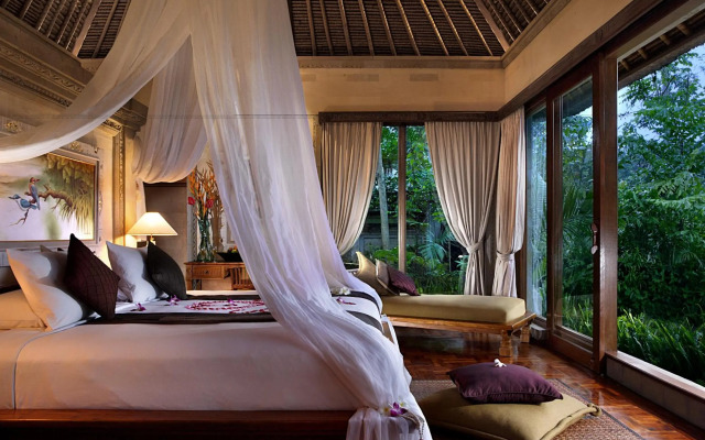 Отель Royal Pita Maha