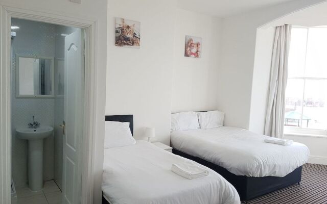 The Mews Inn