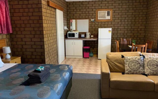 Airport Whyalla Motel