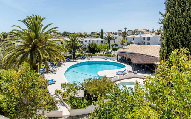 #082 Sao Rafael Flat with Spacious Pool 5min Beach