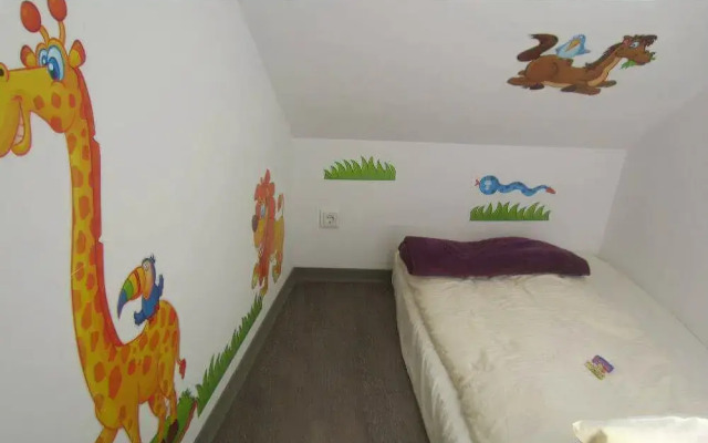 Hotel Dah-inn