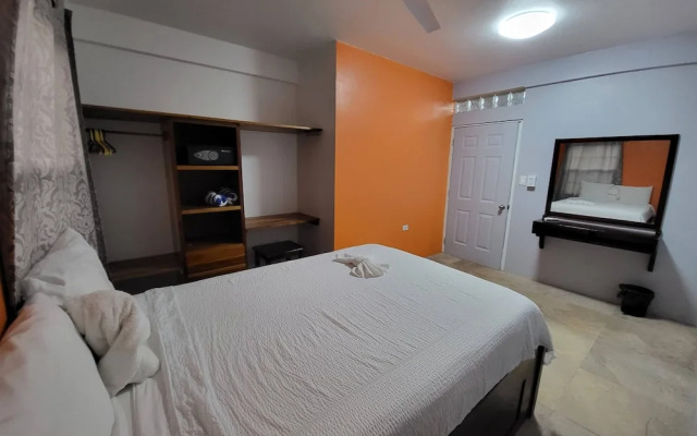 Rachel Land Apartment Suites