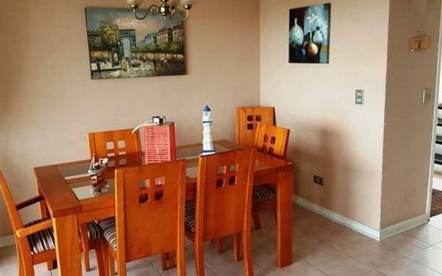 Departamento frente al mar, 2 dormitorios. Puerto velero