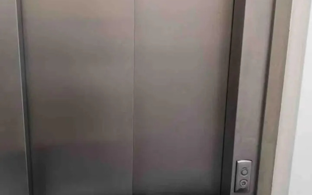 City Center Oslo Black And White Apartment