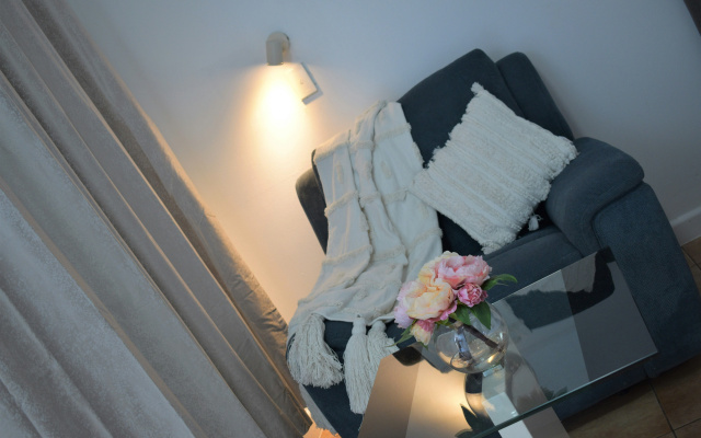 Palm Court Budget Motel Hostel/Backpackers – Guest Rooms – Katherine