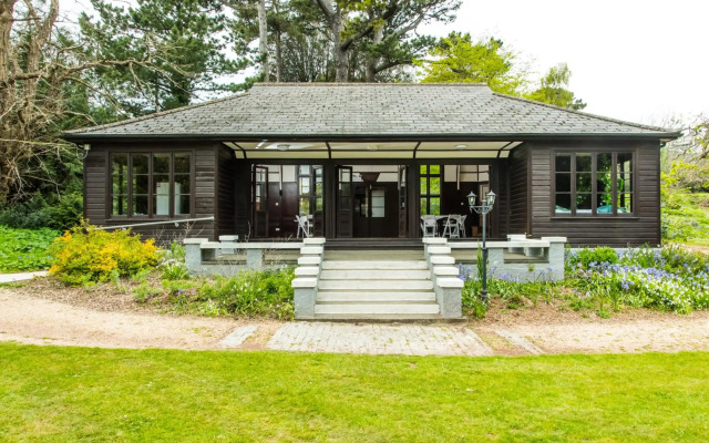 The Cliffden Hotel
