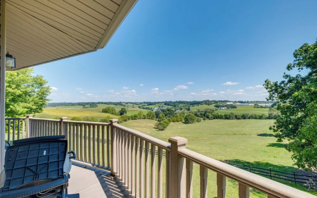 Millersburg Getaway w/ Amish Country Views!
