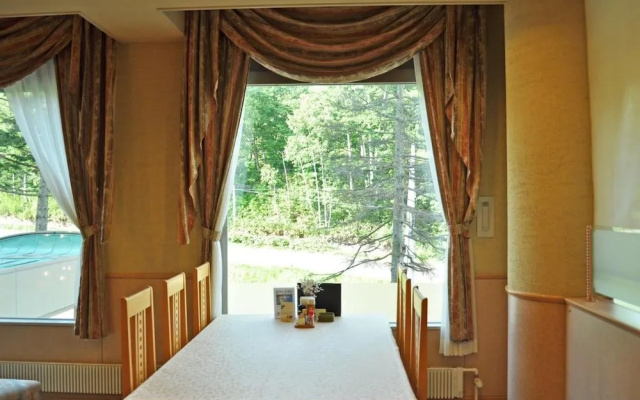 Shibetsu Inn Suigetsu – Guest Rooms – Shibetsu