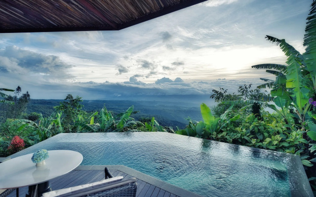 Отель Elevate Bali