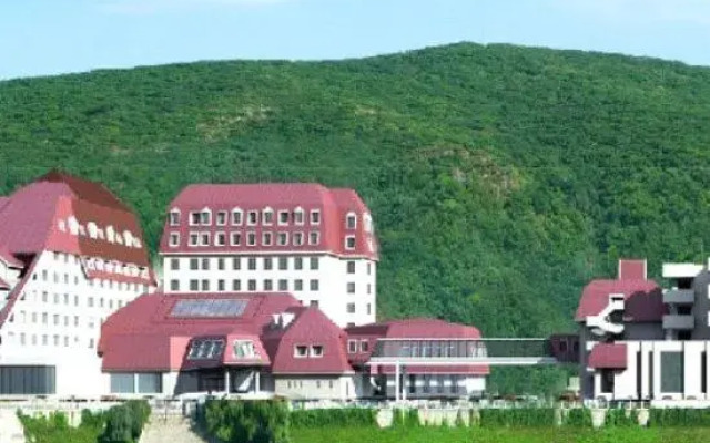 Wusong Hotel