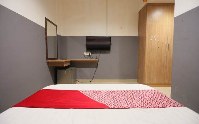 OYO 92988 City Room