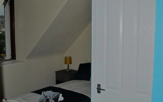 The Coo's Guest House