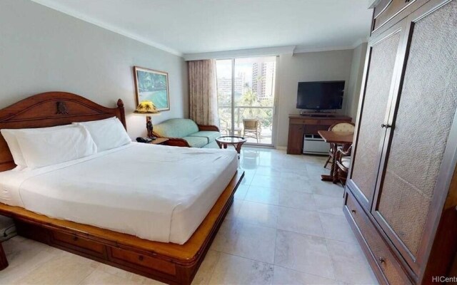 Luana 217 Condo by Redawning