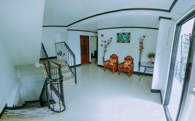 Amparo's Tourist Inn
