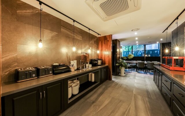 Cheongju Maryjane Hotel