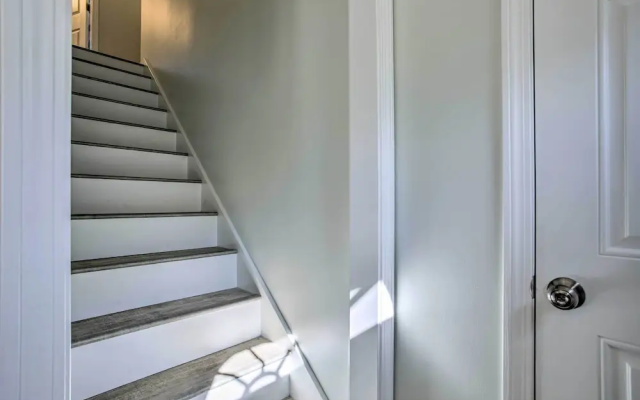 Updated Plymouth Home < 2 Miles to Waterfront!