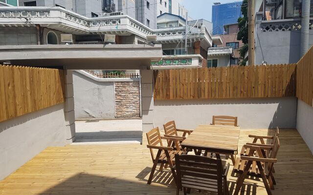 SEOUL FOREST STAY - Hostel