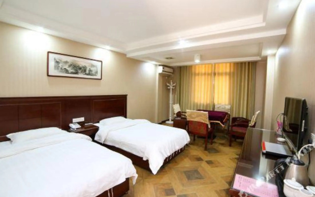 Xingcheng Business Inn