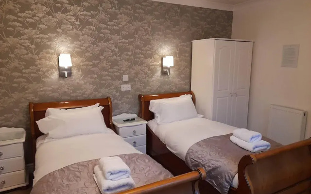 Rowan Tree Country Hotel