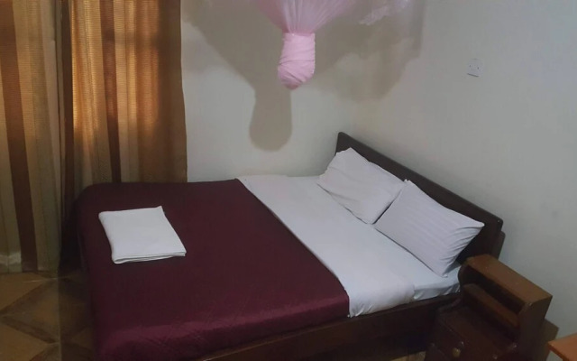 Lucia Villas Mbale