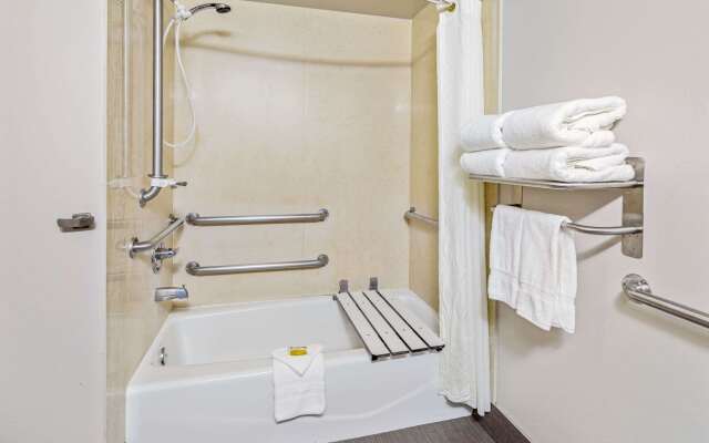 La Quinta Inn & Suites by Wyndham Temecula