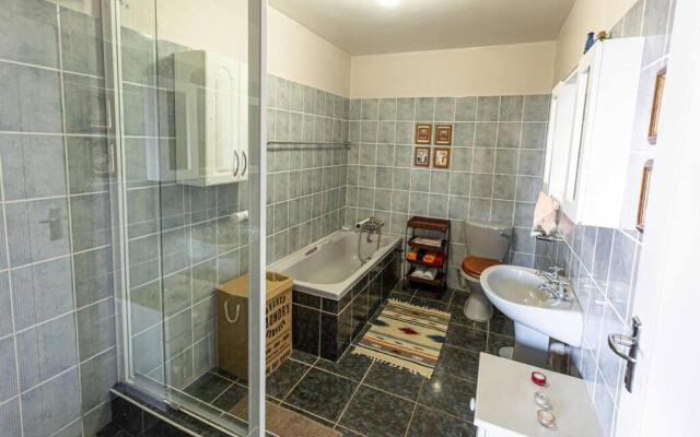 2 Bedroom Holiday Flat in Dana Bay